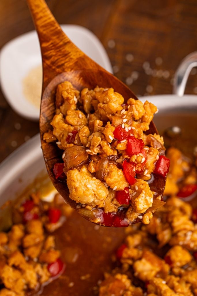 Scroll the ground chicken with teriyaki 